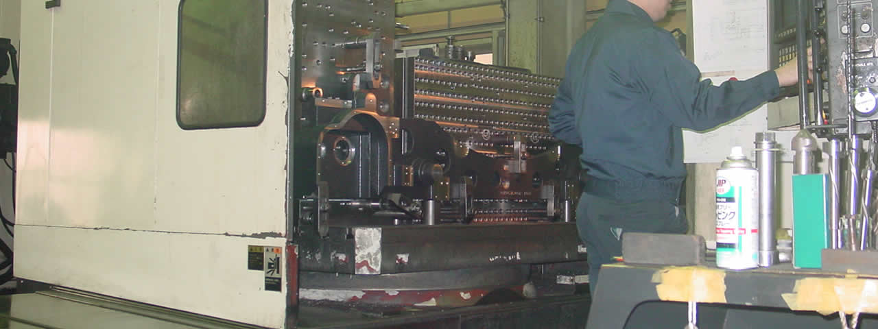 小澤鉄工所　スライダー01